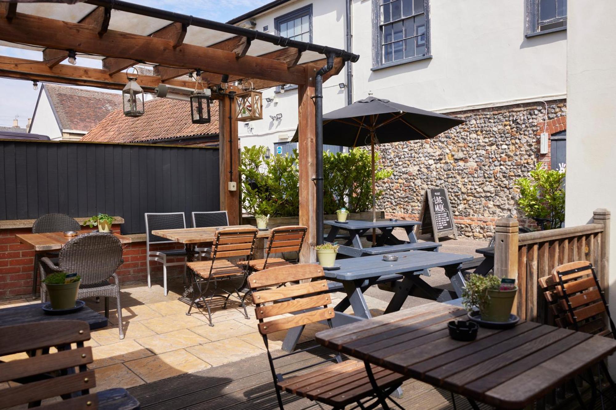 The Bushel By Greene King Inns Bury St. Edmunds ภายนอก รูปภาพ
